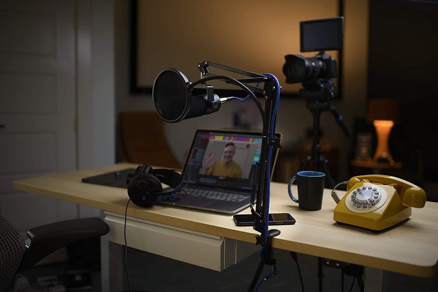 Presonus AudioBox 96 Studio Audio Interface with Creative Software Kit and Studio Bundle and Eris E3.5 Pair Studio Monitors and Adjustable Boom Arm Kit + HD7 Headphones - Image 8