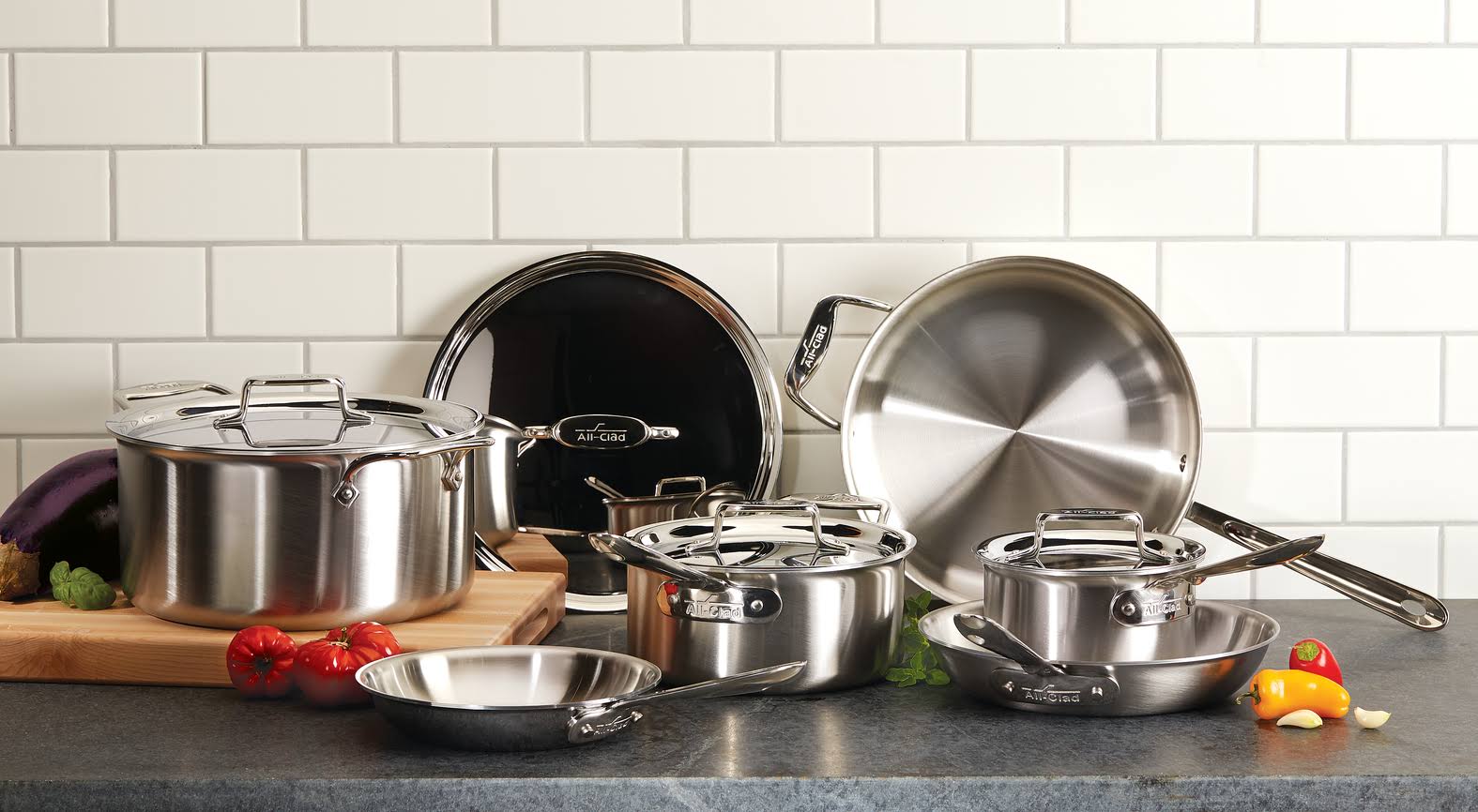 All-Clad D5 Brushed Stainless Steel 8×22 Fry Pan - Image 8