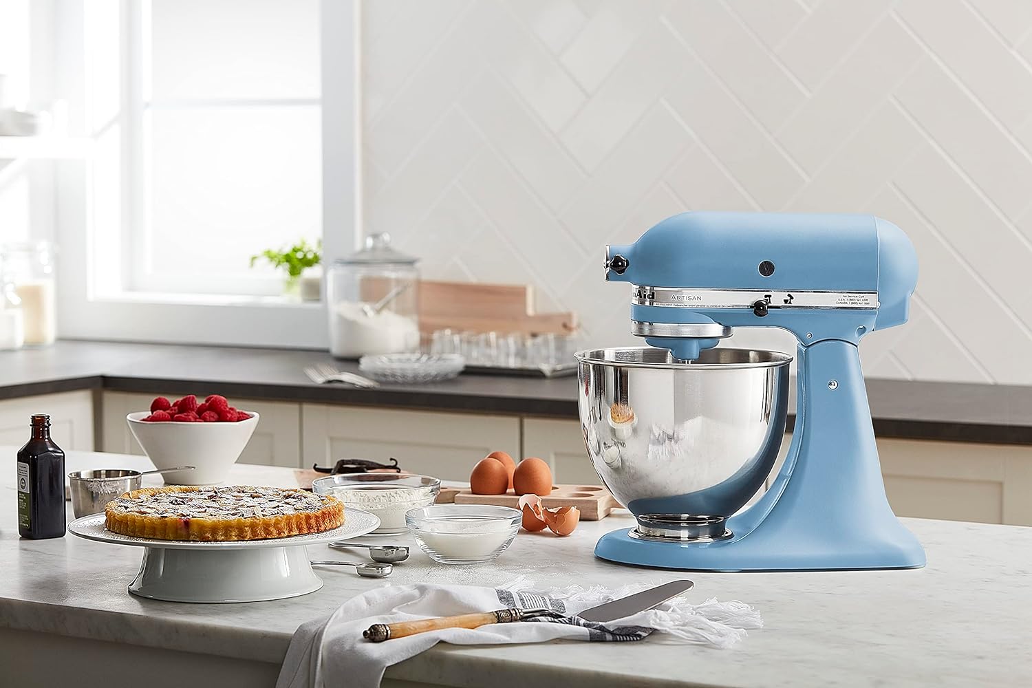 KitchenAid Artisan Series 5 Quart Tilt Head Stand Mixer with Pouring Shield KSM150PS, Cast Iron - Image 29