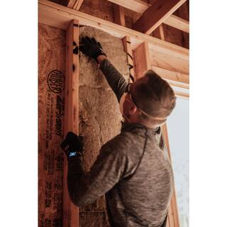 ROCKWOOL R-15 Comfortbatt 3-12 in. x 15 in. x 47 in. Fire Resistant Stone Wool Insulation Batt (59.7 sq. ft.) RXCB351525 - Image 4