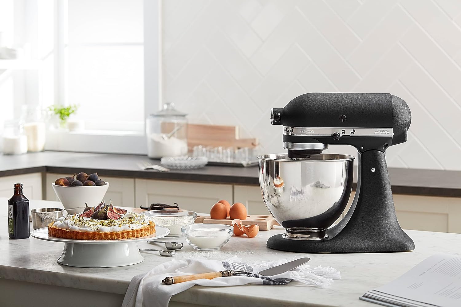 KitchenAid Artisan Series 5 Quart Tilt Head Stand Mixer with Pouring Shield KSM150PS, Cast Iron - Image 24