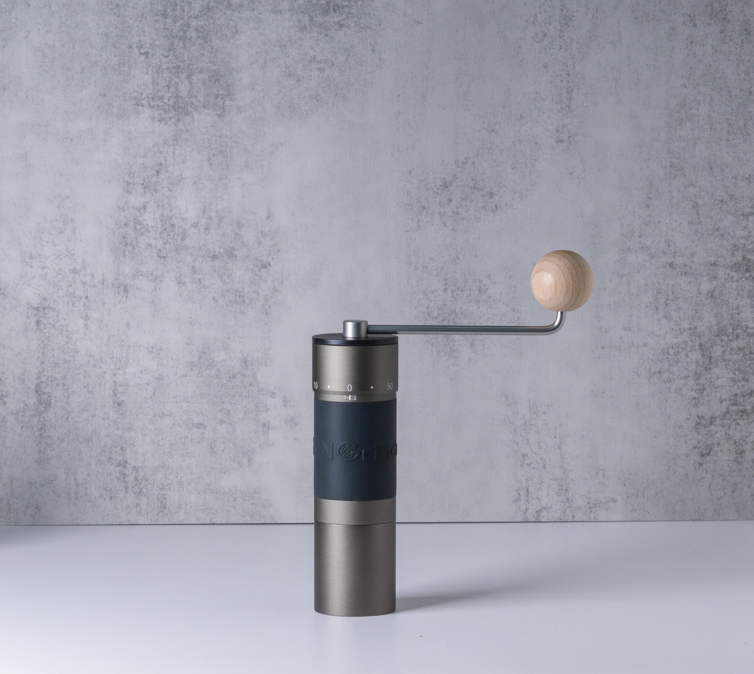 KINGrinder K6 Manual Hand Coffee Grinder with Straight Handle - Image 9