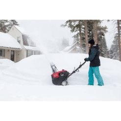 Alternative view of Honda HS720AS 20 inch 187cc Single Stage Snow Blower, Electric Start