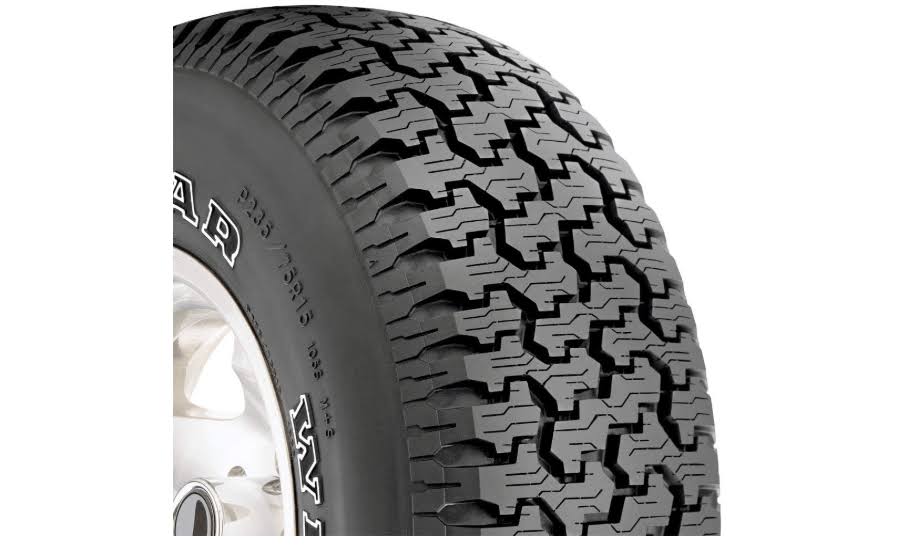 Goodyear Wrangler Radial Tire P235/75R15 - Image 5
