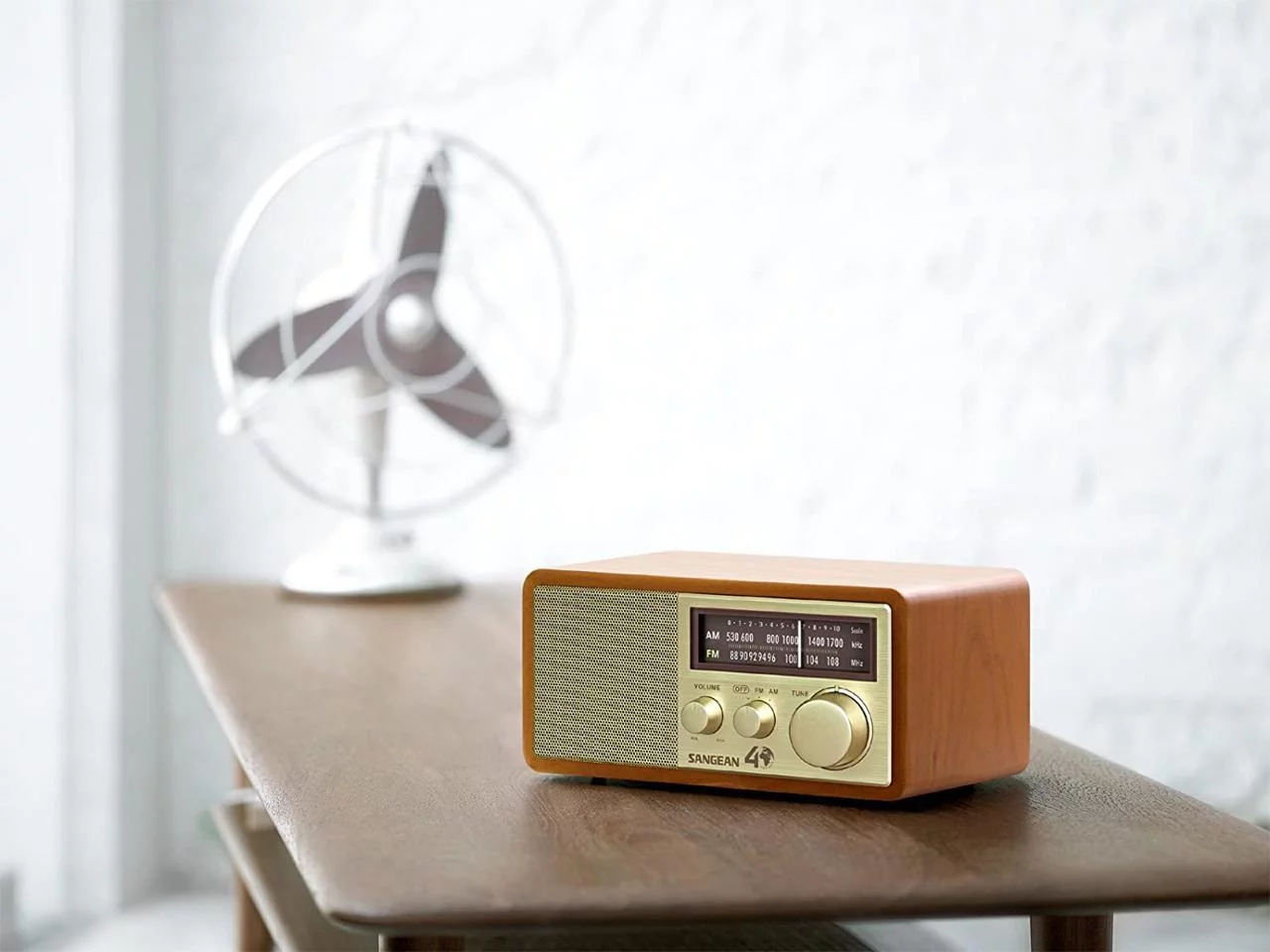Sangean WR11SE 40th Anniversary Edition Hi-Fi Tabletop Radio - Image 4
