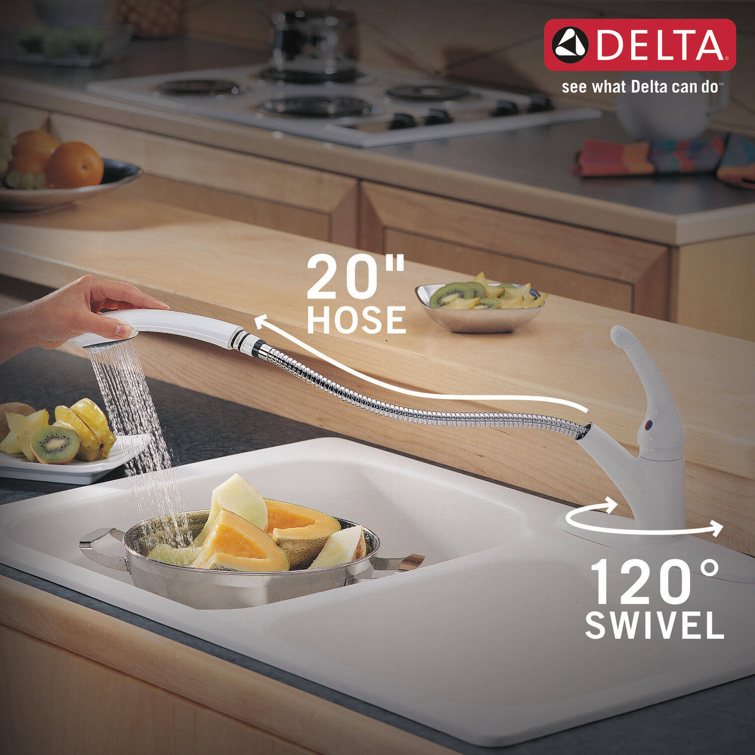 Delta 470-WH-DST Signature Single Handle Pull-Out Kitchen Faucet White - Image 8