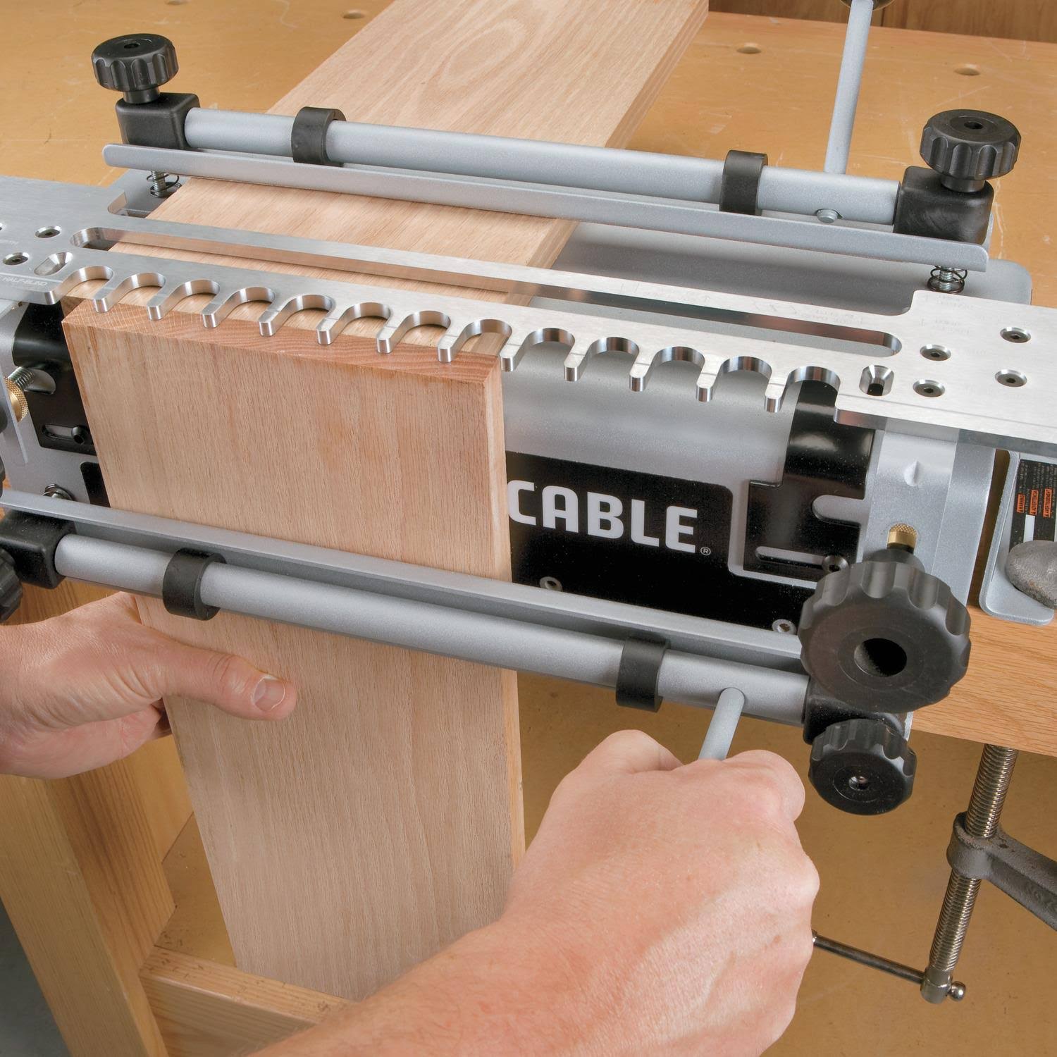 Porter-Cable 4216 12 in. Deluxe Dovetail Jig Combination Kit - Image 7
