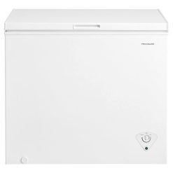 Frigidaire FFFC07M2UW 7.2 Cu. ft. Chest Freezer – White