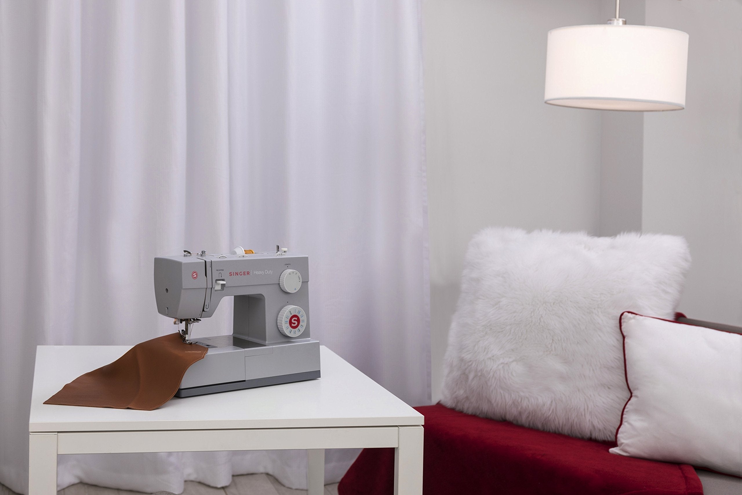 SINGER Heavy Duty 4423 Sewing Machine - Image 7